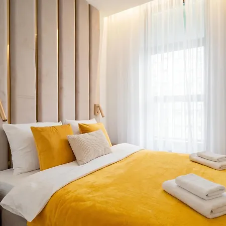 Golden - Premium At Grzybowska 37 *
