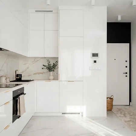 Apartment Golden - Premium At Grzybowska 37 Warsaw