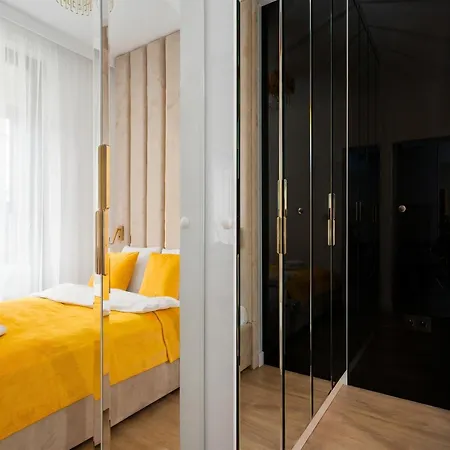 Golden - Premium At Grzybowska 37 Apartment Warsaw