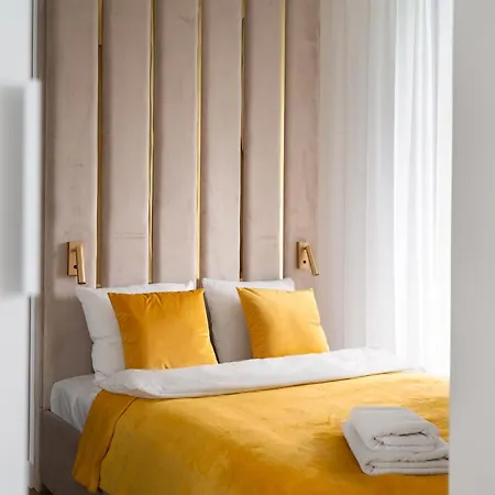 Golden - Premium At Grzybowska 37 Daire